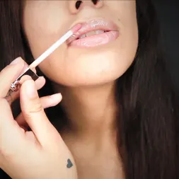 Ashlee Juliet に アシュリージュリエット:兼へのカウントダウン (写真 1) Ashlee Juliet に 'Kink' アシュリージュリエット:兼へのカウントダウン (サムネイル 1)