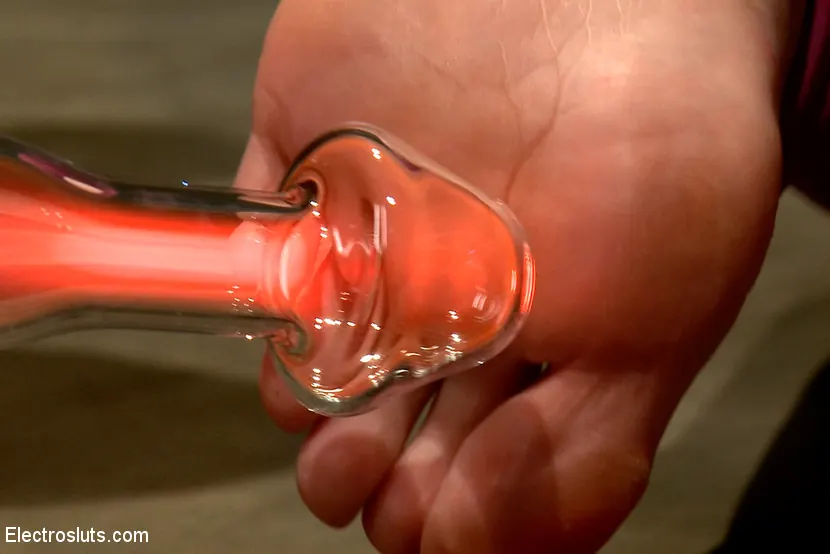 Kink 'Sexy, Blonde ASHLEY FIRES Subs for Electrosluts!!' starring Ashley Fires (Photo 12)