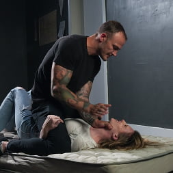 Ashley Lane に 'Kink' アシュリーの身代金 (サムネイル 4)