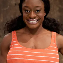 Ashley Star に 'Kink' 素晴らしいフィットネス愛好家アシュリースターが性的に支配される (サムネイル 2)