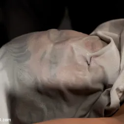 Asphyxia Noir en 'Kink' Obediencia máxima: alturas, ahogamiento y oscuridad (Miniatura 3)