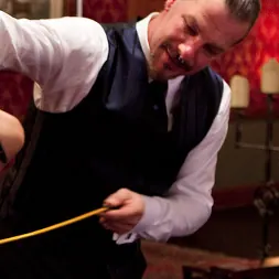 Audrey Rose に Returns (写真 10) Audrey Rose に 'Kink' Returns (サムネイル 10)