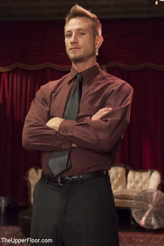 Ava Devine en 'Anal Ava Devine presenta petición a la Cámara' from 'Kink' (foto 10) Kink 'Anal Ava Devine presenta petición a la Cámara' protagonizando Ava Devine (foto 10)