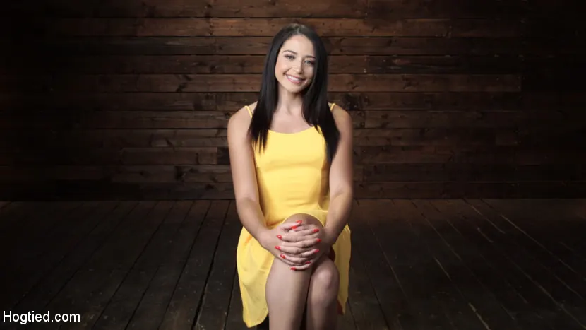 Kink 'アビ・ラブ：若い、セクシーなロープ痴女はボンデージで苦しめられ、絶頂する' 主演 Avi Love (写真 24)