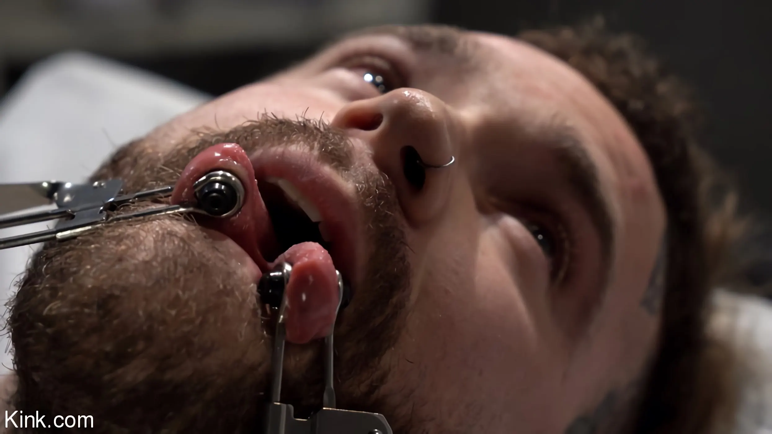 Kink 'Agotado: Parte 4' protagonizando Baby Sid (foto 1)