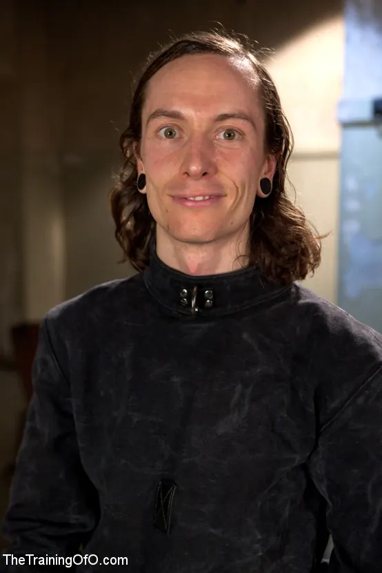 Bailey Blue in 'Training a Slut Girl to Fuck Better, Final Day' from 'Kink' (Photo 17) Kink 'Training a Slut Girl to Fuck Better, Final Day' starring Bailey Blue (Photo 17)