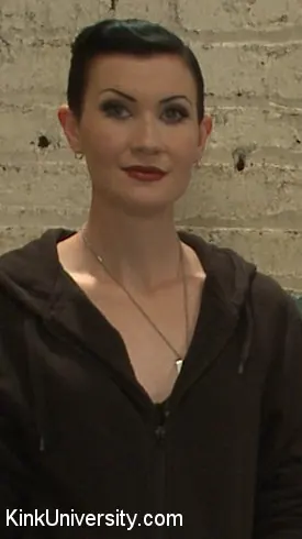 Kink 'Sploshing：遊びと痛みのための食べ物とセクシーな感覚' 主演 Barbary Rose (写真 14)