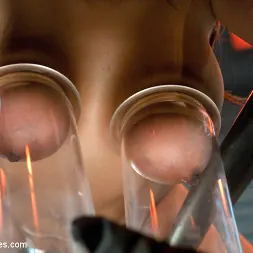 Baylee Lee in Snatching the Wrong Girl: The Machines Can't Keep UP (Photo 1) Baylee Lee in 'Kink' Snatching the Wrong Girl: The Machines Can't Keep UP (Thumbnail 1)