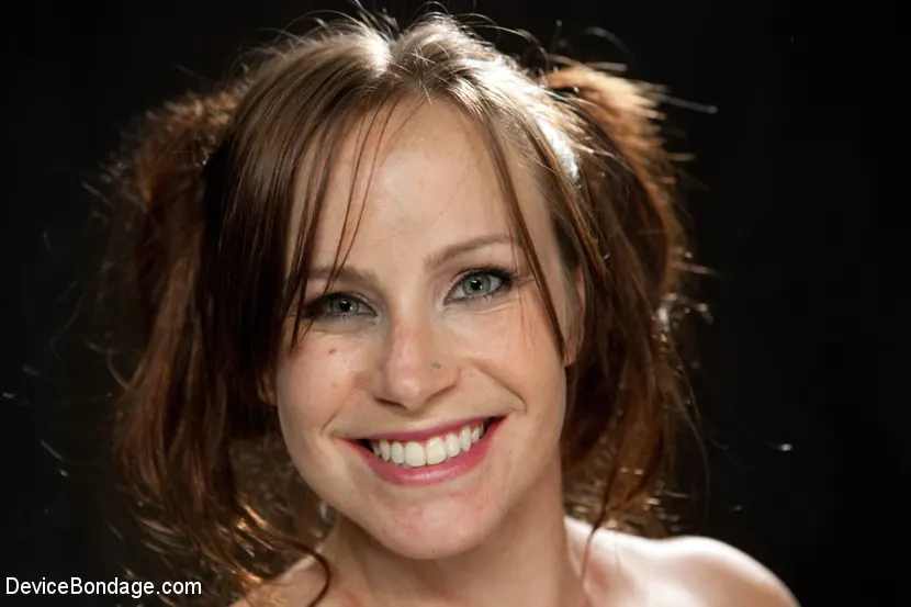 Kink '- Captured Cunt' starring Bella Rossi (Photo 15)