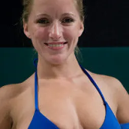 Bella Rossi in 'Kink' Bella The Annihilator Rossi (3-0) vs Dia Iron Maiden Zerva (1-0) (Thumbnail 8)