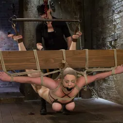 Bella Rossi in 'Kink' Bimbo With Big Tits Gets Wrecked! (Thumbnail 10)