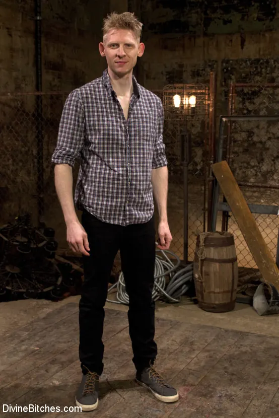 Kink 'Rough Femdom Bondage Sex!' starring Bella Rossi (Photo 4)