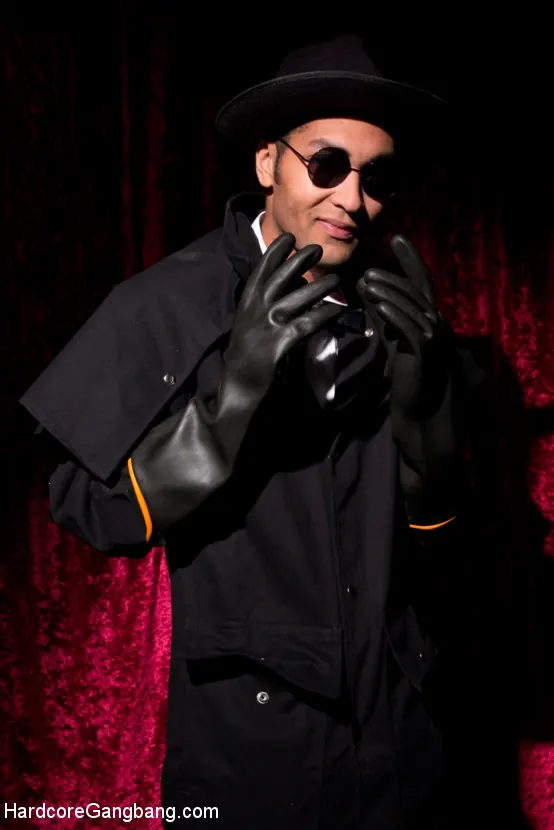 Kink 'Who Banged Jessica Rabbit.' starring Bella Rossi (Photo 2)