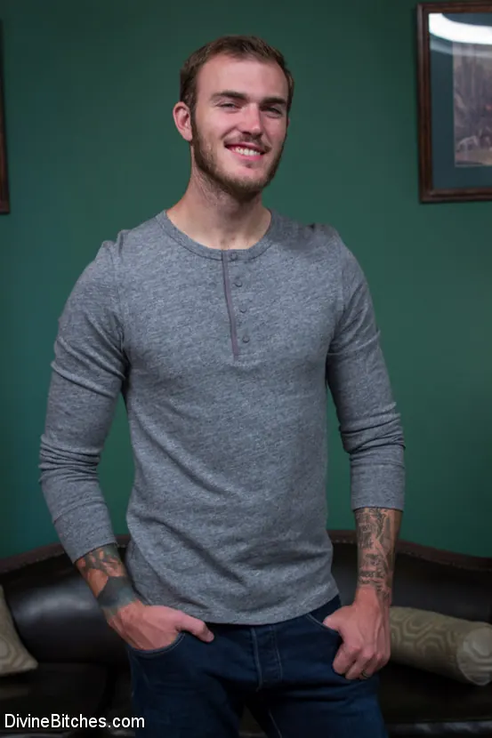 Kink 'コンビニのカッコウッド' 主演 Bella Wilde (写真 2)