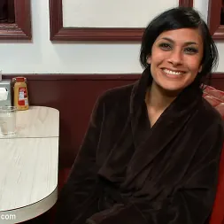 Beretta James in 'Kink' Free For All At the Steak House (Thumbnail 7)