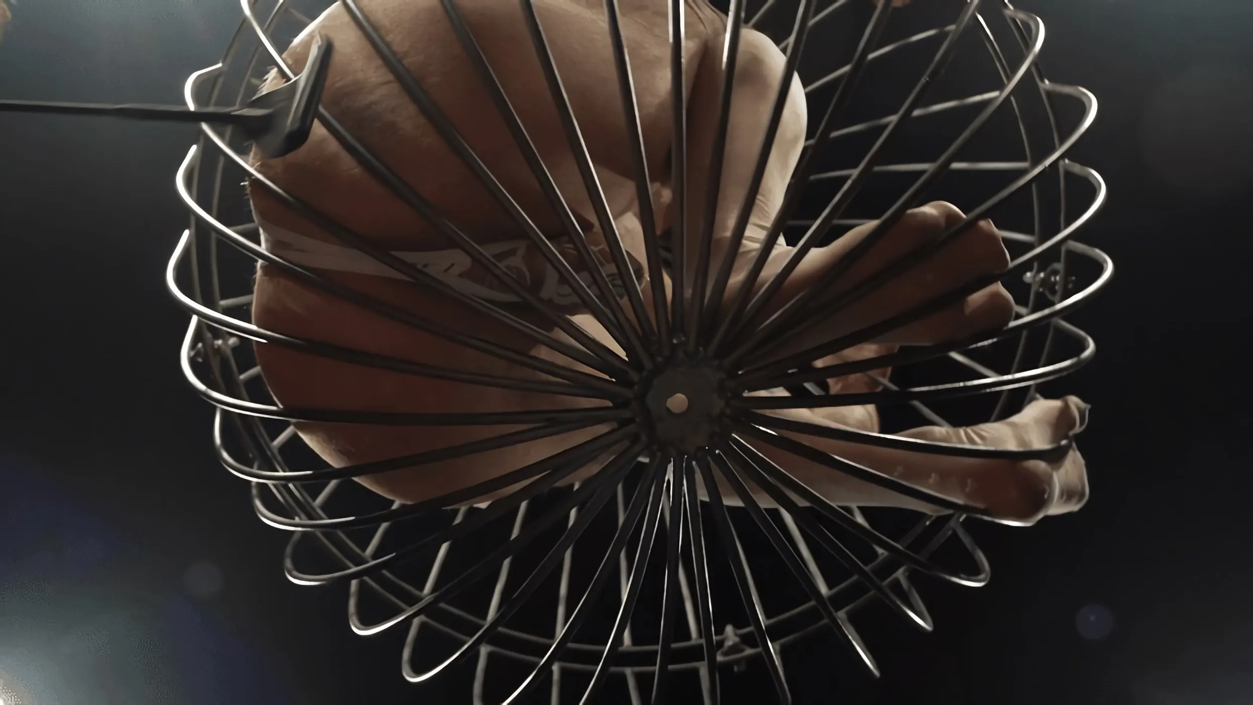 Kink 'はいクイーンベティ:ベティ慰めドムスバックス' 主演 Betty Solace (写真 5)