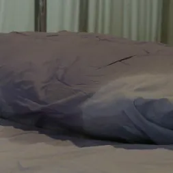 Bobbi Starr に 'Kink' アナル・アテックス... Ivy Mokhov (サムネイル 6)