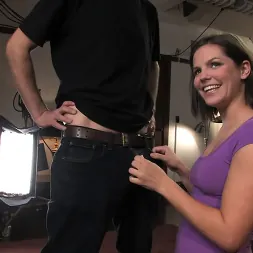 Bobbi Starr に セクシーボビースターとフェラチオとディーププルート101 (写真 11) Bobbi Starr に 'Kink' セクシーボビースターとフェラチオとディーププルート101 (サムネイル 11)