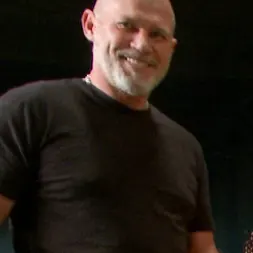 Bobbi Starr に 'Kink' メキシカンの女の子が優しさに包まれながら彼女の恋人を詰め込む！ (サムネイル 10)