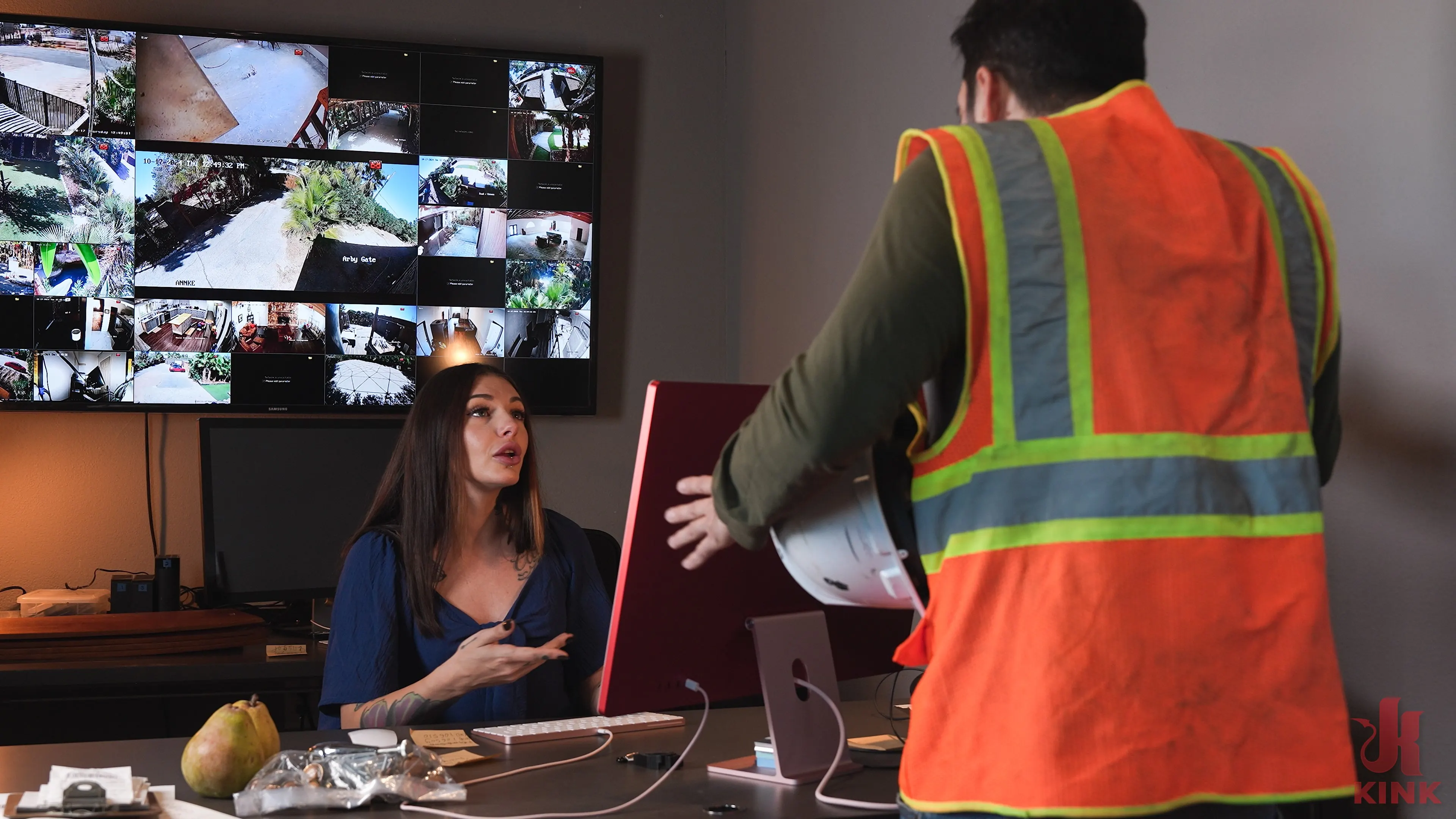 Kink '労働者災害補償' 主演 Brenna McKenna (写真 3)