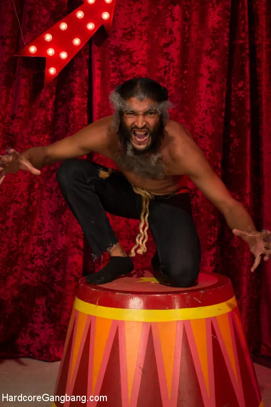 Kink 'gets jam packed by horny filthy circus performers!' starring Britney Amber (Photo 1)