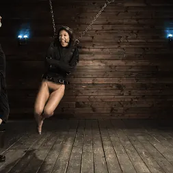 Brooklyn Gray に ブルックリングレイ:並外れた痛みの女 (写真 6) Brooklyn Gray に 'Kink' ブルックリングレイ:並外れた痛みの女 (サムネイル 6)