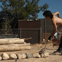 Brooklyn Gray en Escuela de sumisión, día tres: Brooklyn Gray (foto 9) Brooklyn Gray en 'Kink' Escuela de sumisión, día tres: Brooklyn Gray (Miniatura 9)