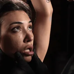 Brooklyn Gray en Escuela de sumisión, día tres: Brooklyn Gray (foto 17) Brooklyn Gray en 'Kink' Escuela de sumisión, día tres: Brooklyn Gray (Miniatura 17)