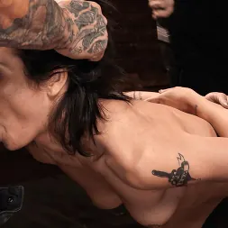 Brooklyn Gray en Escuela de sumisión, día dos: Brooklyn Gray (foto 13) Brooklyn Gray en 'Kink' Escuela de sumisión, día dos: Brooklyn Gray (Miniatura 13)