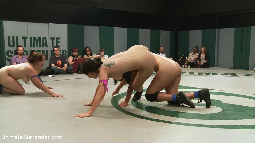 Kink '5月のチームマッチアップ：第2ラウンドのタイタンのクラッシュ!!!' 主演 Bryn Blayne (写真 5)