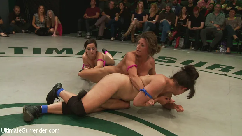 Kink '5月のチームマッチアップ：第3ラウンドのタイタンのクラッシュ！' 主演 Bryn Blayne (写真 7)