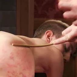 Cadence Cross en 'Kink' Castigo con varas: de sensual a sádico (Miniatura 16)