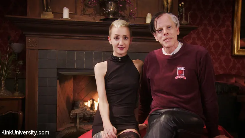 Kink 'インパクトプレイ：スパンキングと実装' 主演 Cadence Cross (写真 17)