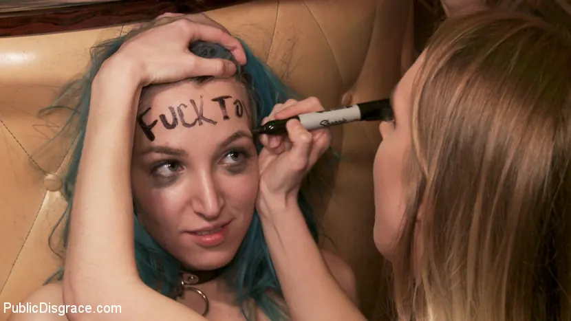 Kink '¡La princesa punk española Liz Rainbow atormentada por Cadence Lux!' protagonizando Cadence Lux (foto 7)