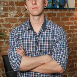 Cameron Dee に 'Kink' 盗難警報 (サムネイル 10)