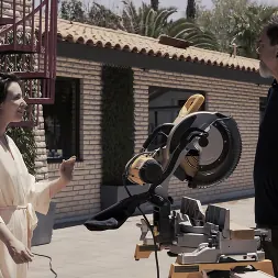 Casey Calvert en 'Kink' Diario de un loco, temporada 2, episodio 1: Malas decisiones (Miniatura 10)