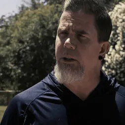 Casey Calvert en 'Kink' Diario de un loco, temporada 2, episodio 1: Malas decisiones (Miniatura 12)