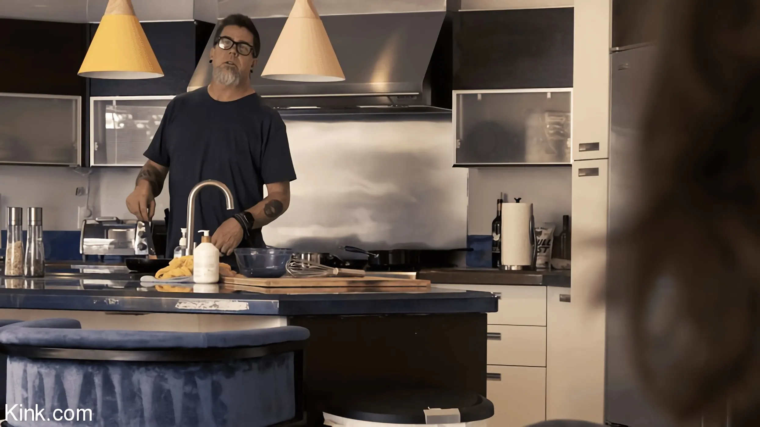 Kink 'Diario de un loco, temporada 2, episodio 2: Aprendiendo a las malas' protagonizando Casey Calvert (foto 2)