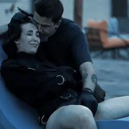 Casey Calvert en 'Kink' Diario de un loco, temporada 2, episodio 3: Un giro a peor (Miniatura 2)