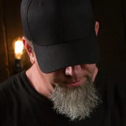 Casey Calvert en 'Kink' Asiento caliente (Miniatura 18)