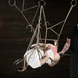 Casey Calvert en 'Kink' Escuela de sumisión: Casey Calvert, día cuatro (Miniatura 11)