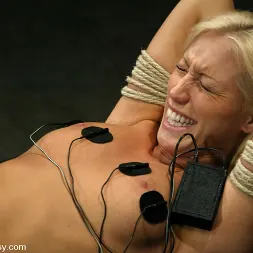 Cassie in 'Kink' Cassie (Thumbnail 13)