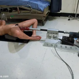 Charley Chase en El consolador NO es una ilusión óptica (foto 11) Charley Chase en 'Kink' El consolador NO es una ilusión óptica (Miniatura 11)