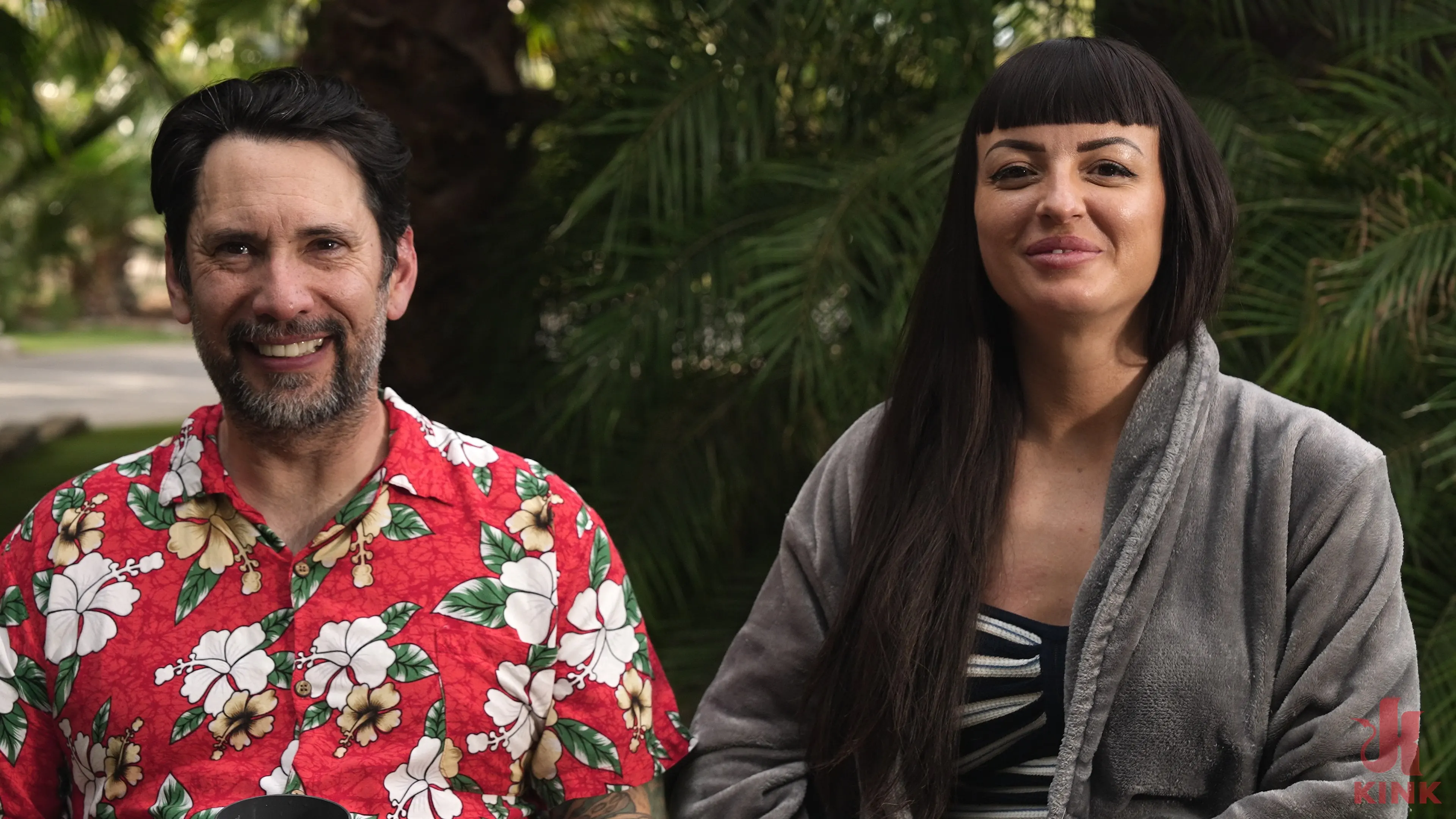 Charlie Valentine に '7月4日の公開スペクタクル' from 'Kink' (写真 16) Kink '7月4日の公開スペクタクル' 主演 Charlie Valentine (写真 16)