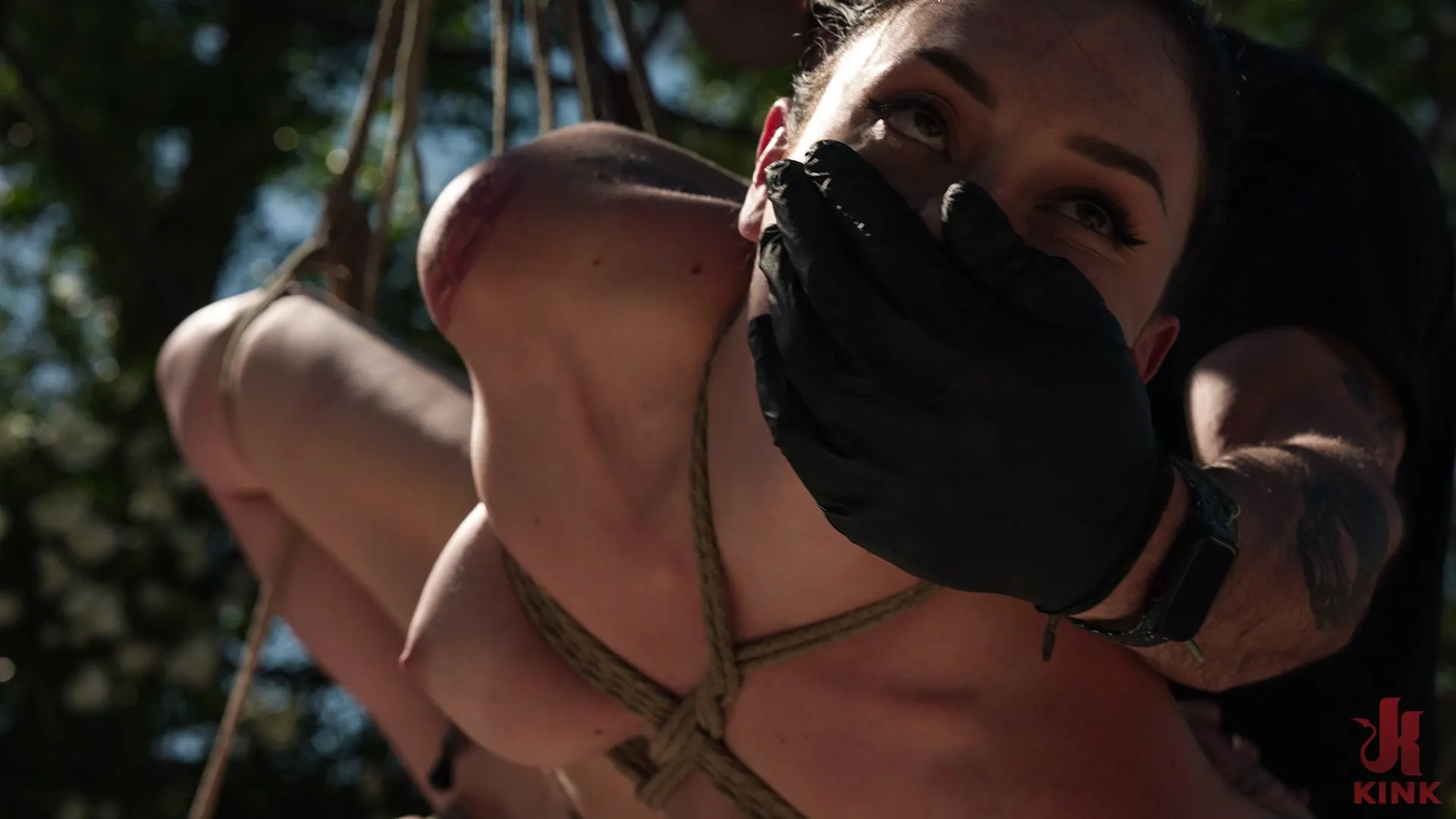 Kink 'Bound in the Sun' starring Charlotte Sins (Photo 17)