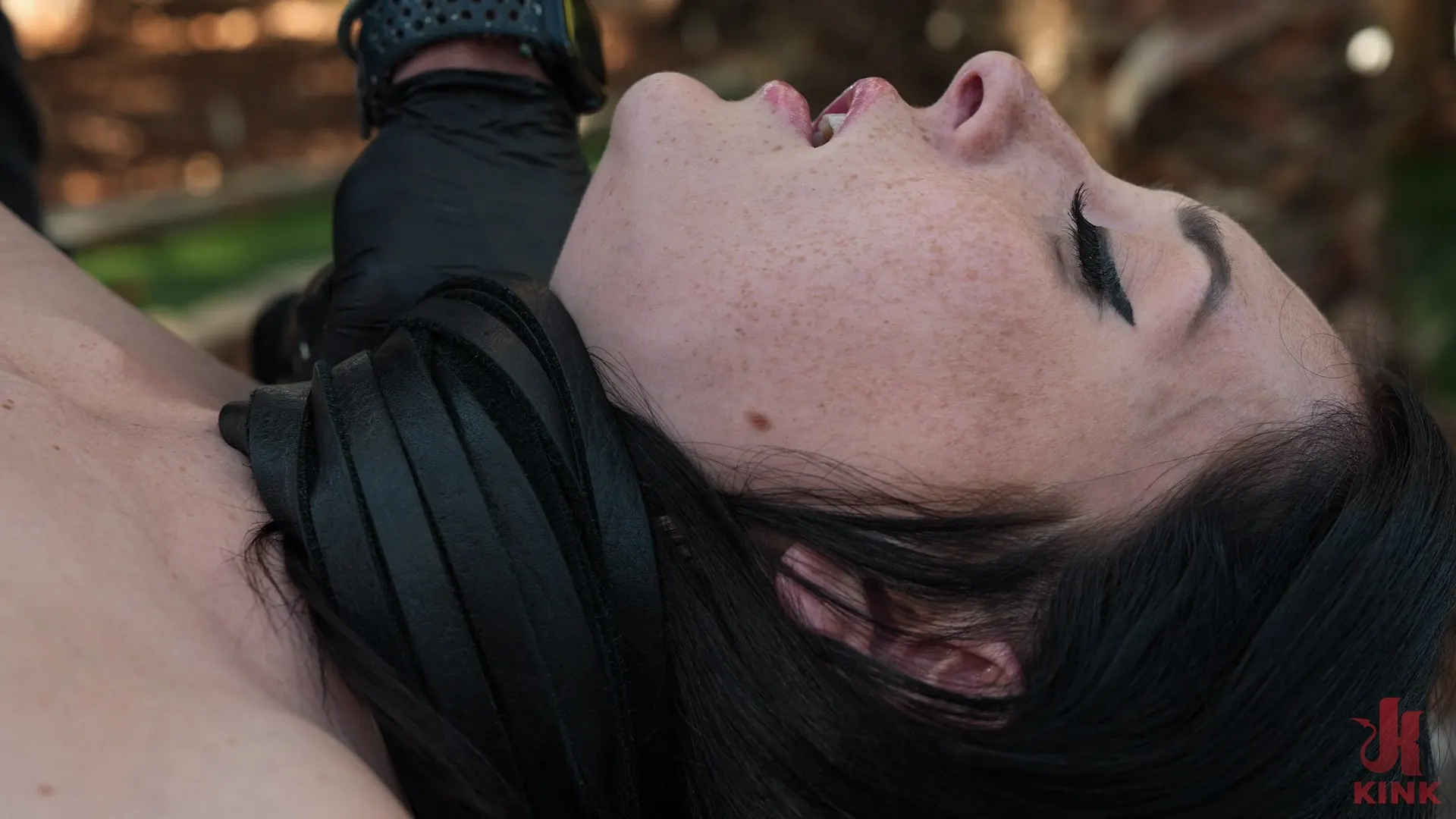 Kink 'Bound in the Sun' starring Charlotte Sins (Photo 21)