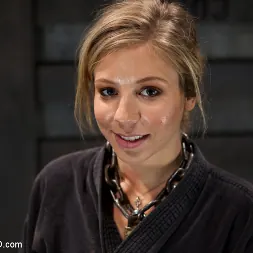 Chastity Lynn en Entrenamiento de Chastity Lynn - Día 2 (foto 8) Chastity Lynn en 'Kink' Entrenamiento de Chastity Lynn - Día 2 (Miniatura 8)