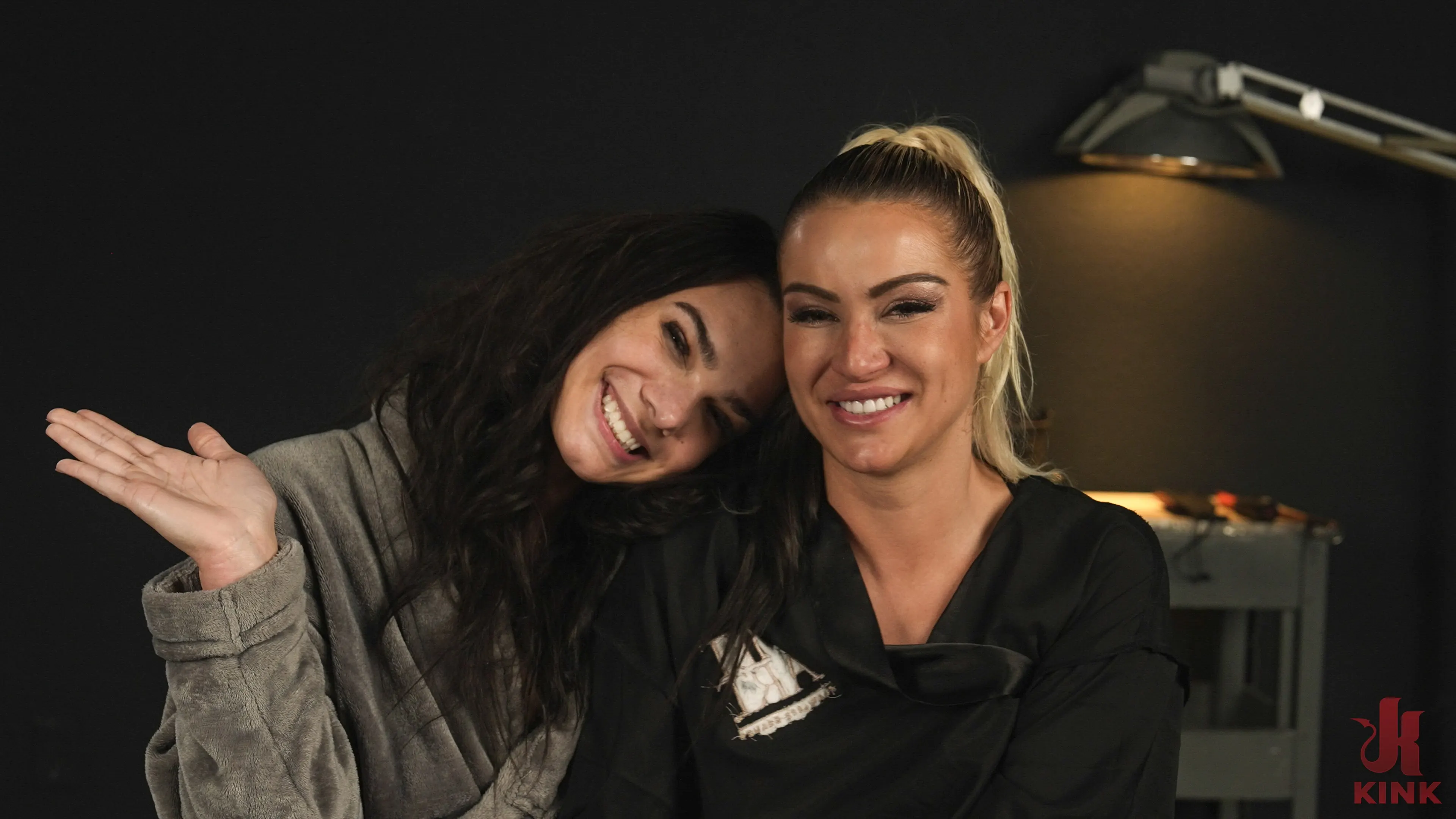 Kink 'Wet and Wild' starring Cherry Kiss (Photo 16)