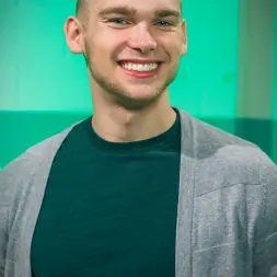 Cherry Torn en 'Kink' Una perra navideña (Miniatura 13)