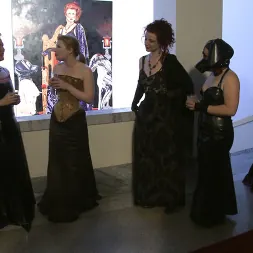 Cherry Torn en 'Kink' El arte al descubierto (Miniatura 14)